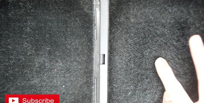 Spray Ultra Clean onto one side of the Stampin' Scrub.