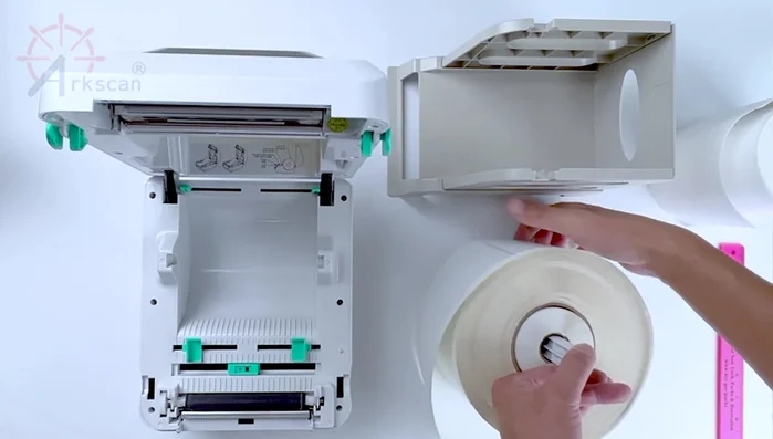 Insert the whole thing into the LP204 label holder.