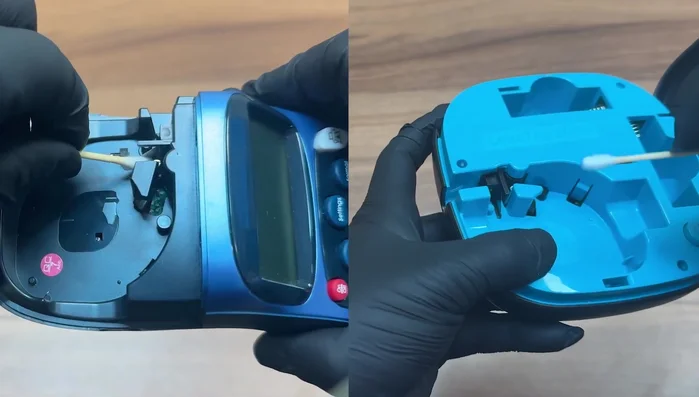 Let the alcohol solution dry for about 5 minutes.