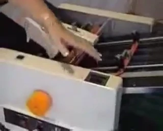 Installation of the optional batch counter.