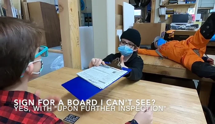 Handling situations where the freight facility employee demands signature before inspection.