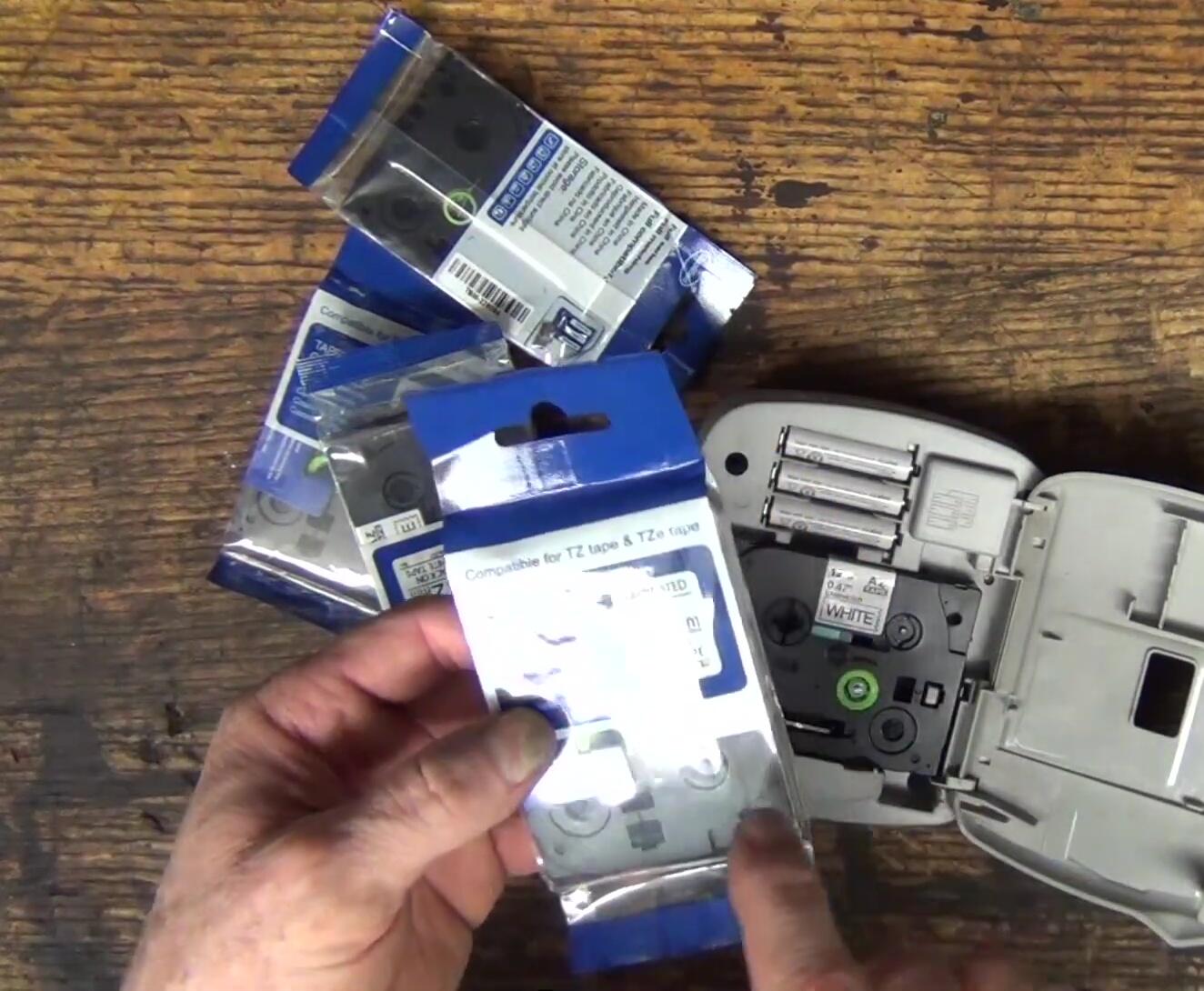 Mentioning compatible alternative cartridges