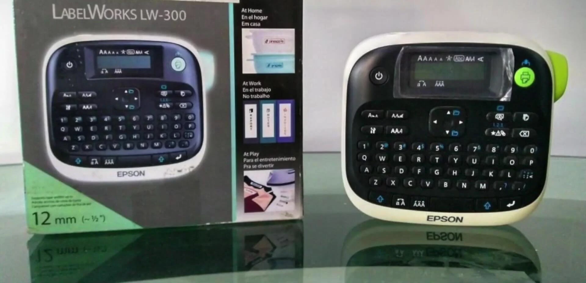 Close-up of the LW-300's keyboard and display