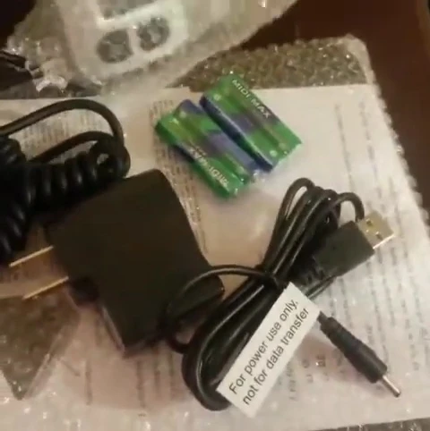Screenshot showing the scale being connected and powered on.