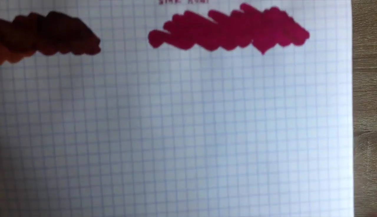 Close-up of the Star Ruby ink color.